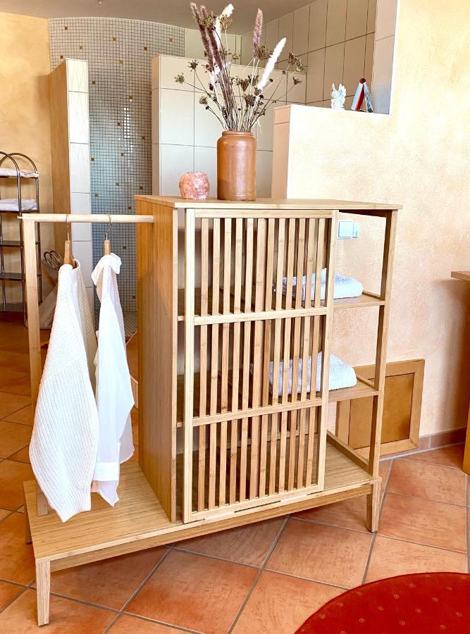 Private Spa Mit Sauna Und Whirlpool Schrozberg Экстерьер фото